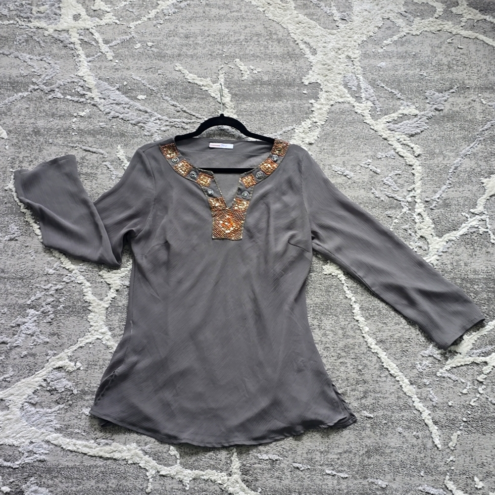 Papaya blouse in khaki color with gold and orange beads. Size M. 100% silk.